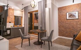 Labo Apartment Metro Mlociny